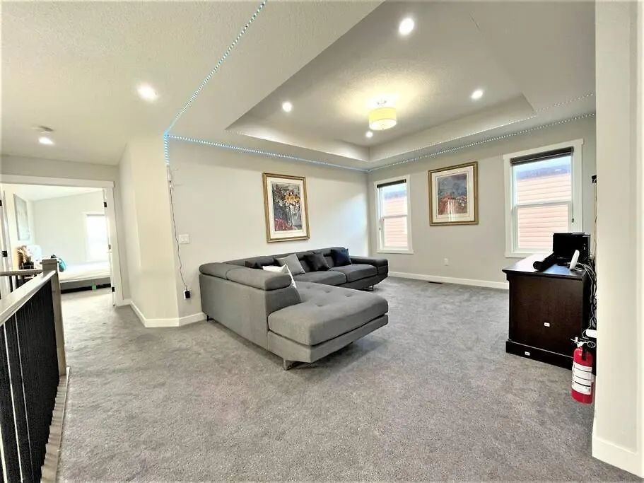 Holiday home Luxury Retreat For Large Groups Villa Calgary