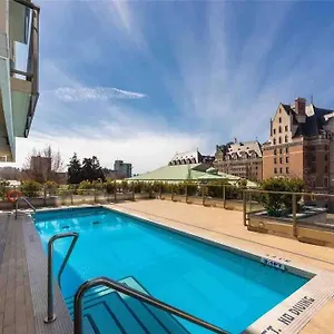 spacious-downtown-2-bedroom-condo-with-pool-and-air.hotels-victoria.net/